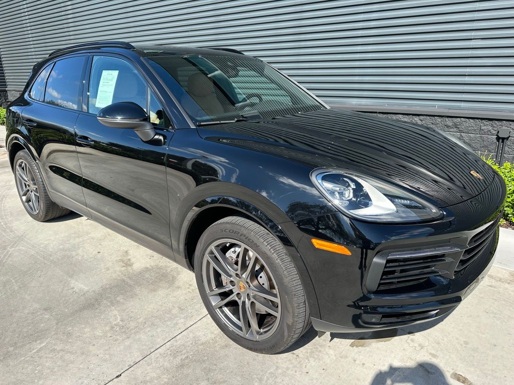 2021 Porsche Cayenne Base 10