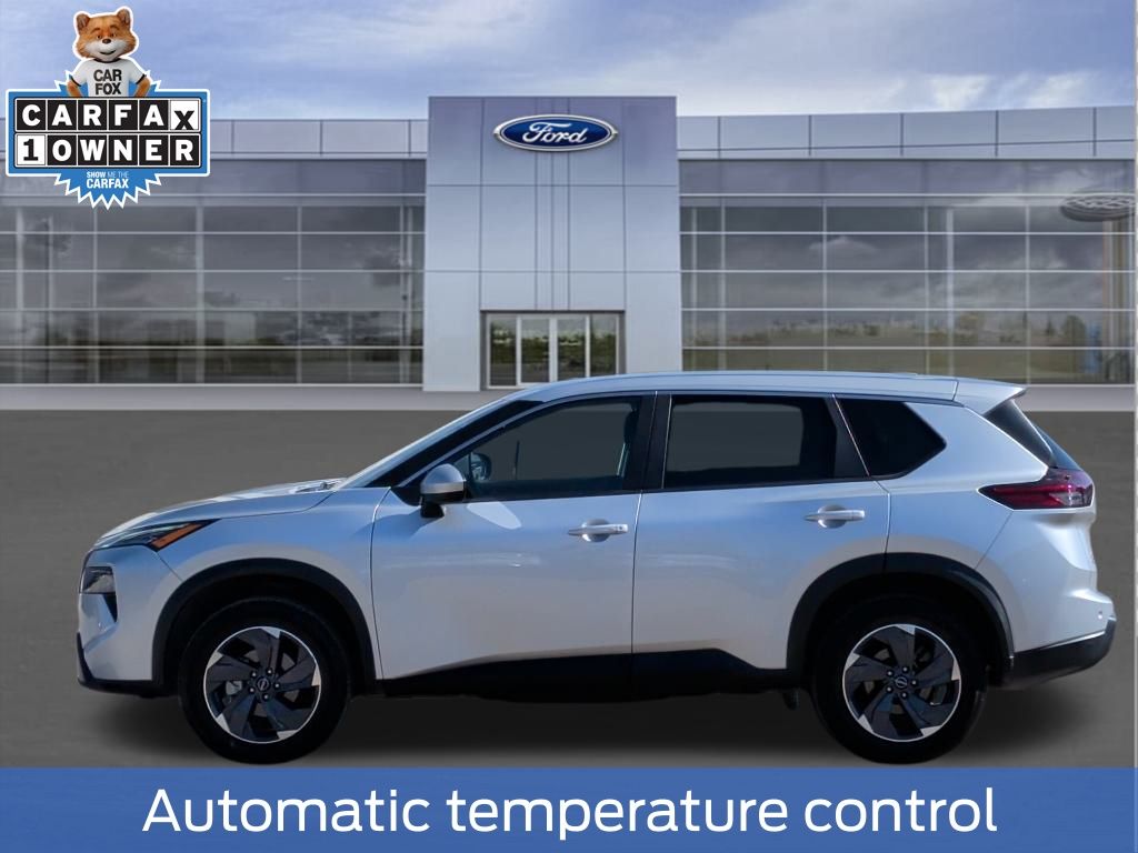 2024 Nissan Rogue SV - 1