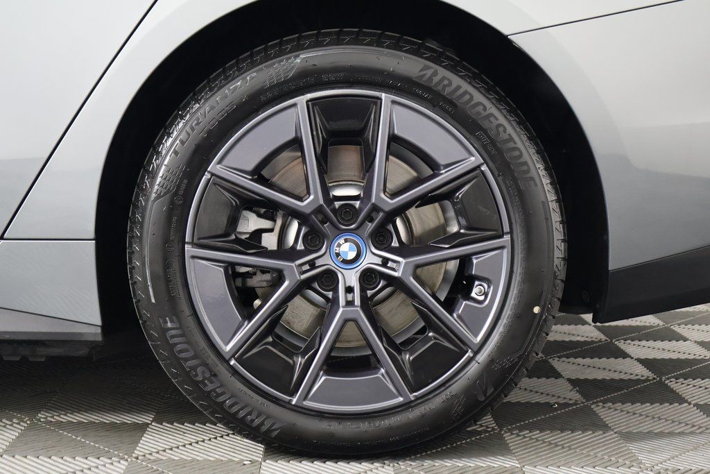 Thumbnail: 2024 BMW i4 - 16