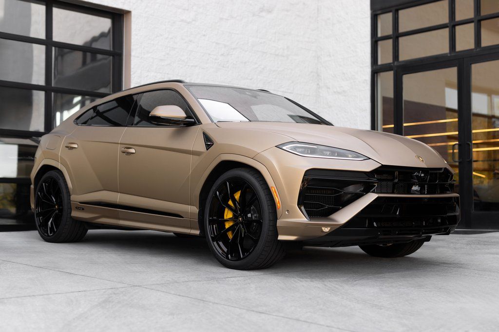 Bronzo Zenas Matt 2025 Lamborghini Urus SUV / Crossover All-Wheel Drive 8-Speed Automatic