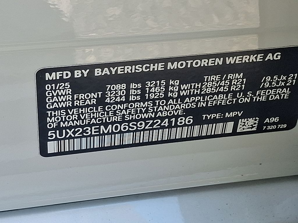 Thumbnail: 2025 BMW X7 - 26