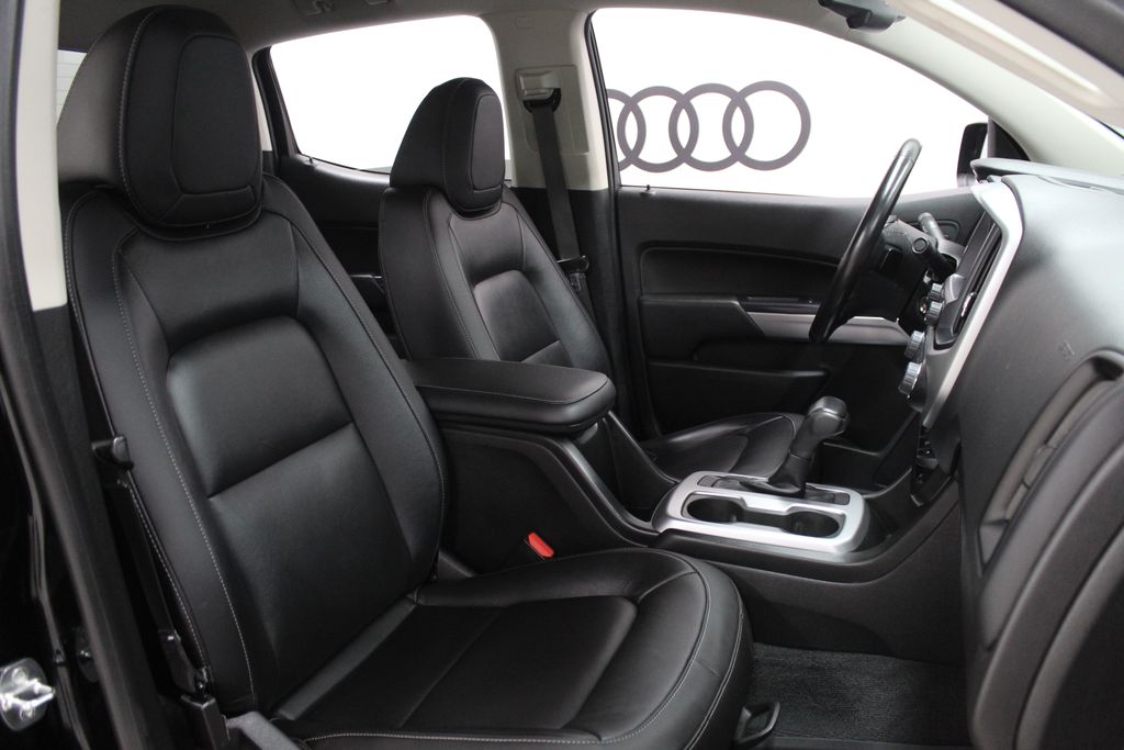 Thumbnail: 2021 Chevrolet Colorado - 23