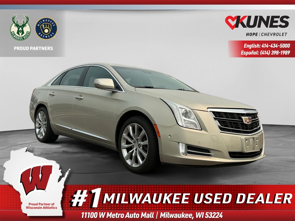 Silver Coast Metallic 2016 Cadillac XTS Sedan Front-Wheel Drive 6-Speed Automatic