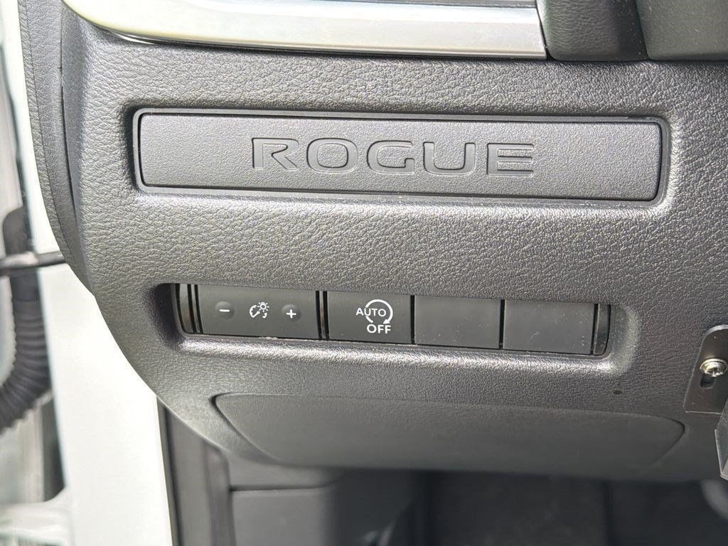 Used 2026 Nissan Rogue SUV