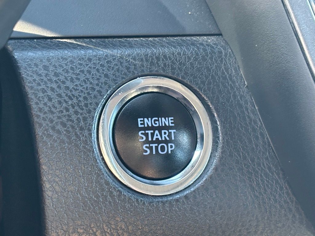 2019 Toyota Camry XSE photo