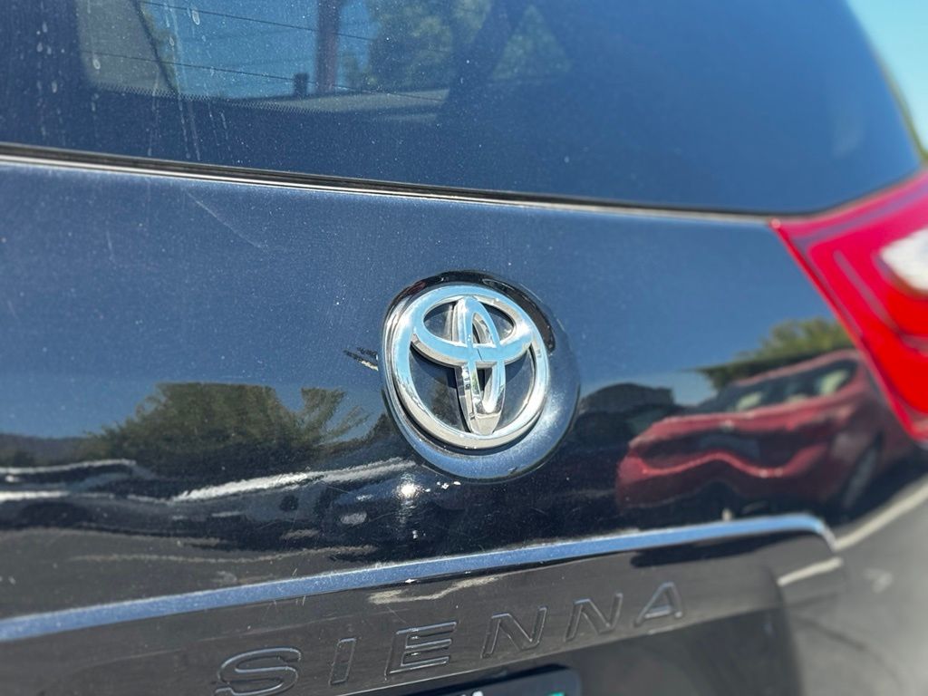 Used 2019 Toyota Sienna Van