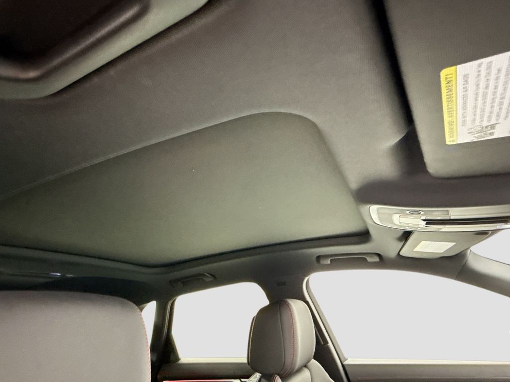 Thumbnail: 2025 Audi Q3 - 16