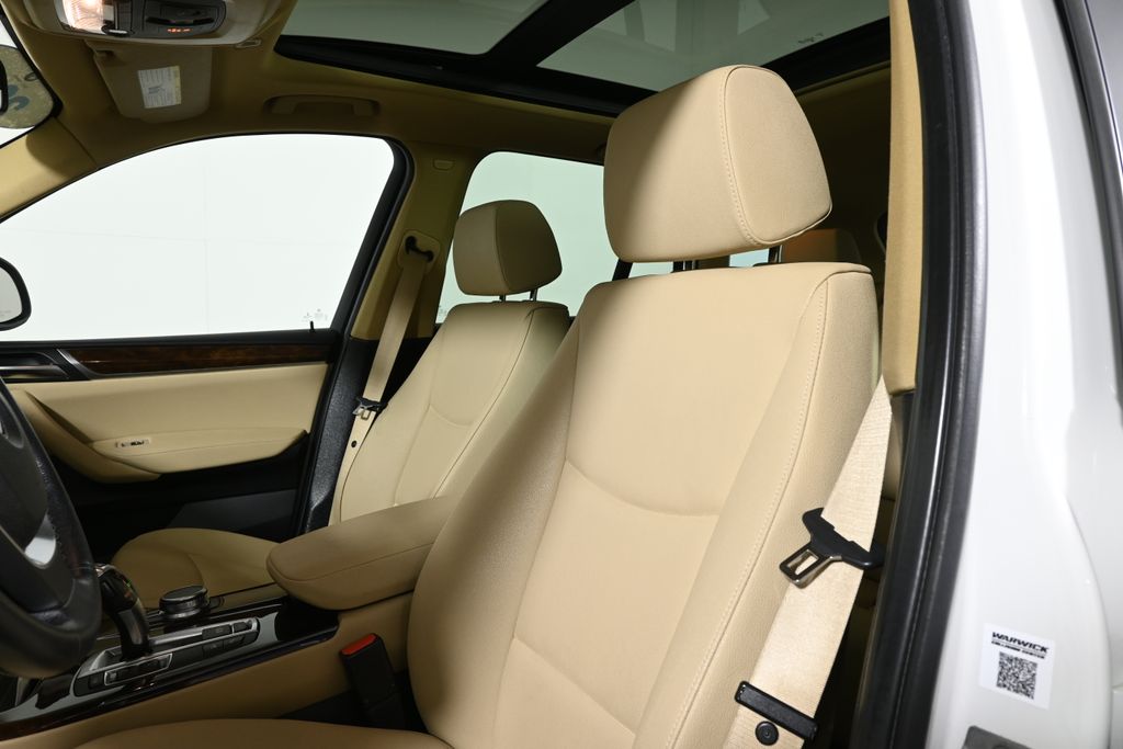 Thumbnail: 2017 BMW X3 - 15