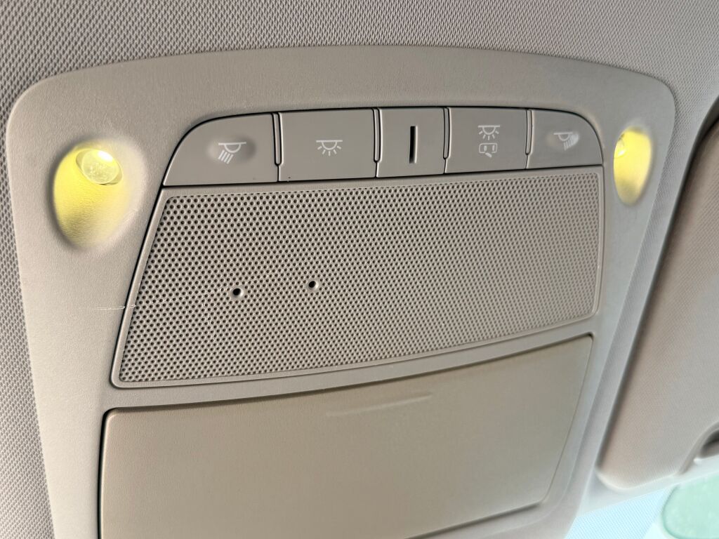 Thumbnail: 2017 Nissan Rogue - 25