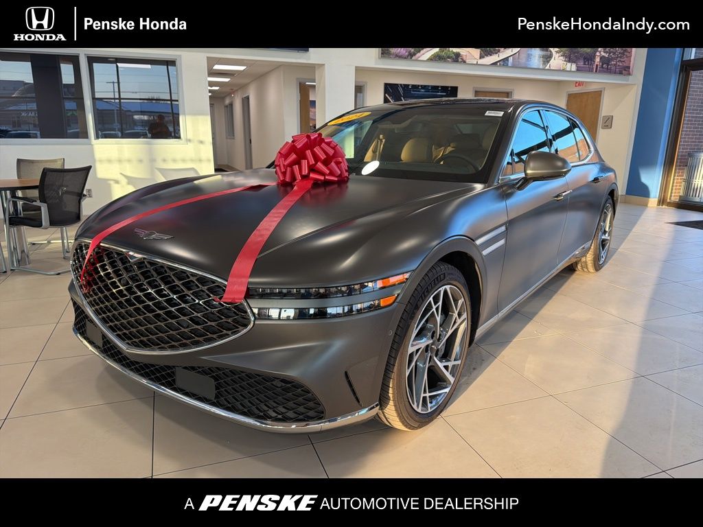 2024 Genesis G90  -
                  Indianapolis, IN