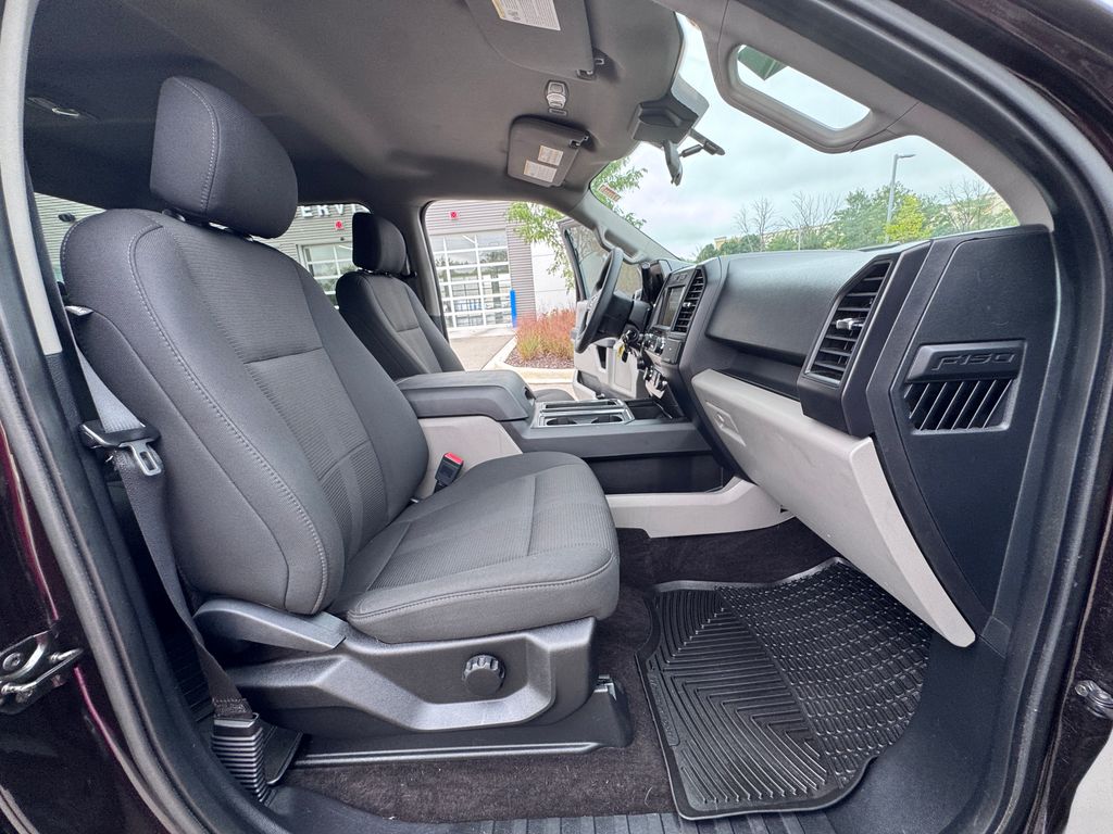 Used 2019 Magma Red Ford XL image 29