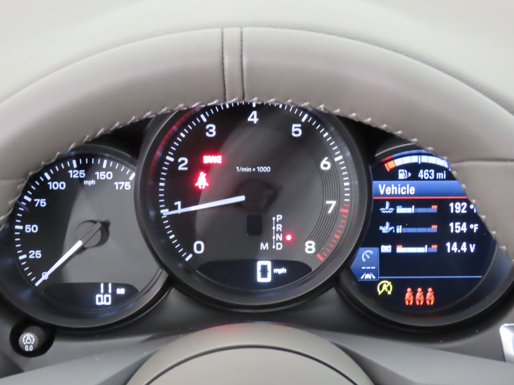 Thumbnail: 2026 Porsche Macan - 17