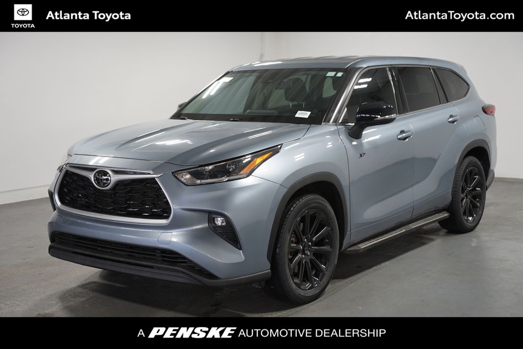 2021 Toyota Highlander LE -
                Duluth, GA