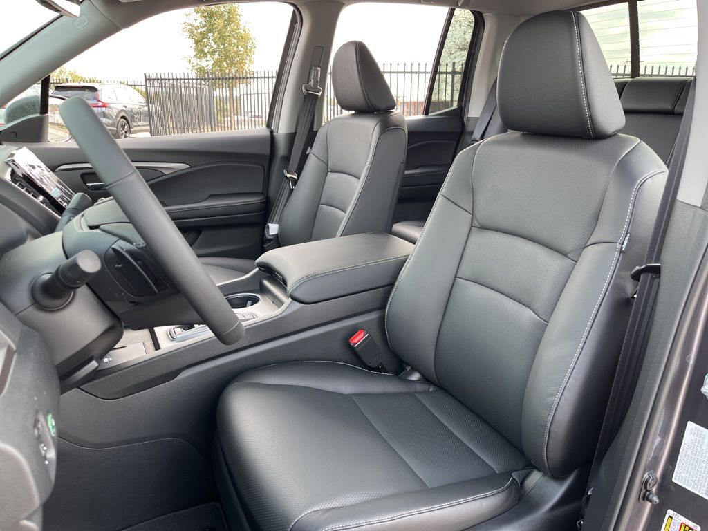 Thumbnail: 2026 Honda Ridgeline - 13