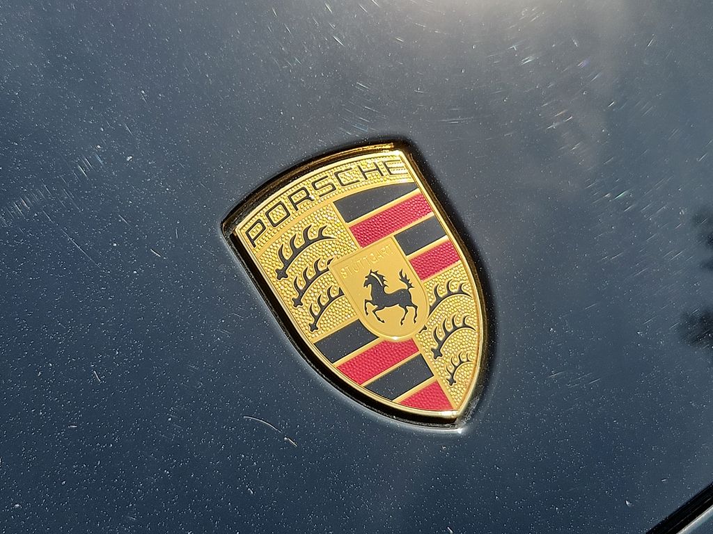 Thumbnail: 2024 Porsche Cayenne - 31