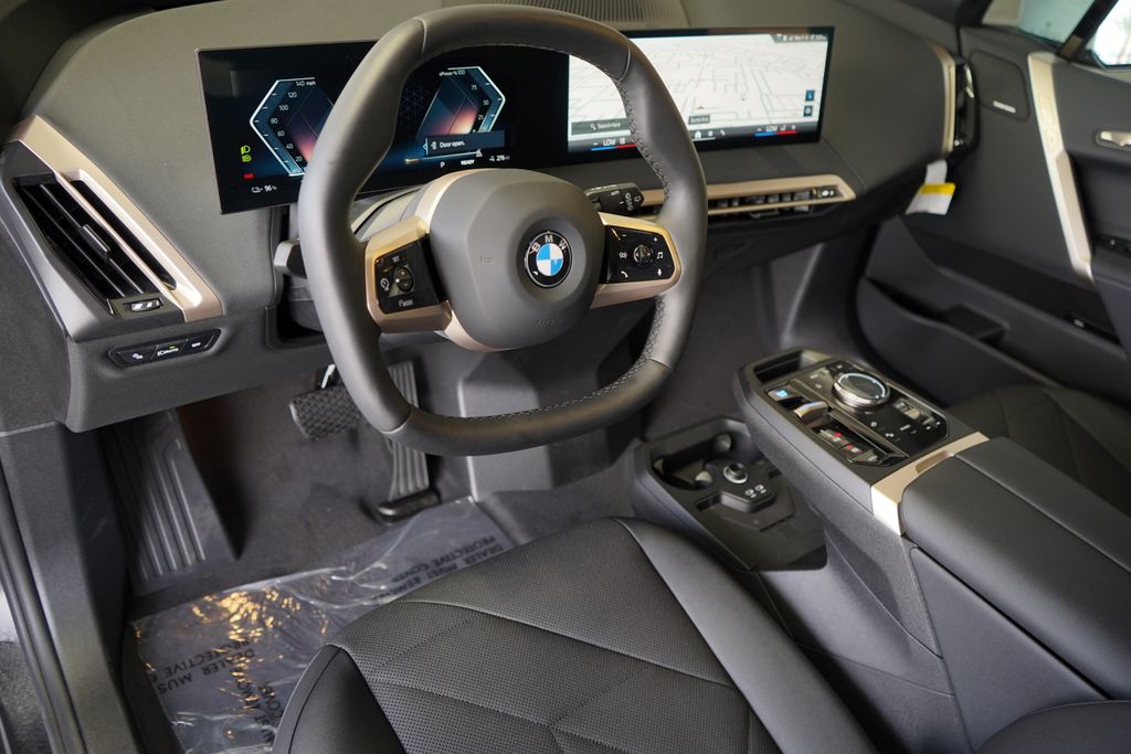 Thumbnail: 2026 BMW iX - 12