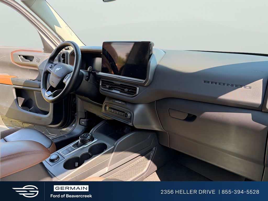 Used 2025 Gray Ford Outer Banks image 15