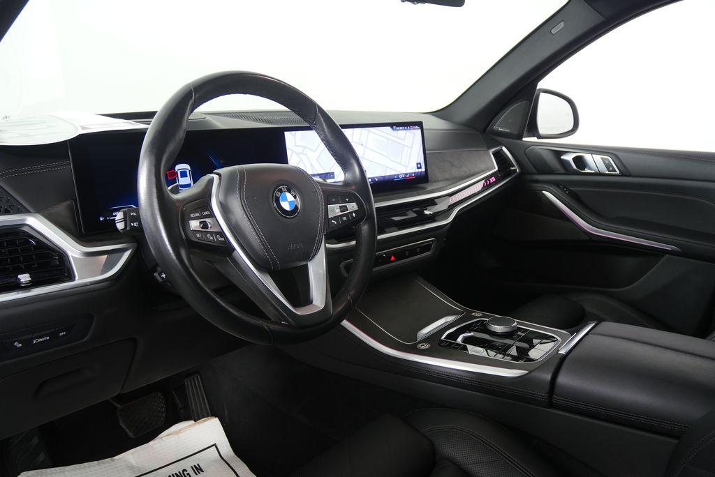 Thumbnail: 2024 BMW X5 - 13