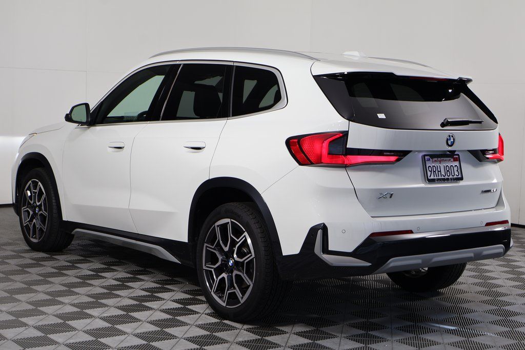 Thumbnail: 2025 BMW X1 - 6