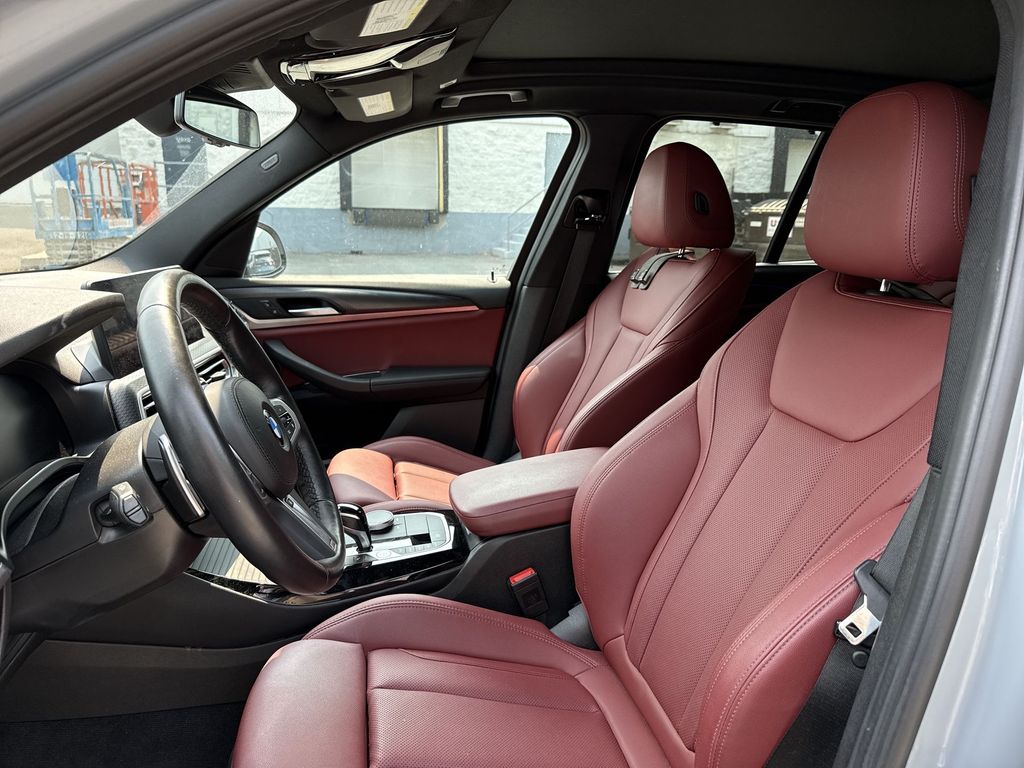 Thumbnail: 2022 BMW X3 - 10
