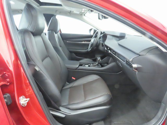 Thumbnail: 2025 Mazda Mazda3 - 21