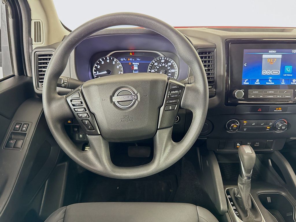 Thumbnail: 2023 Nissan Frontier - 21