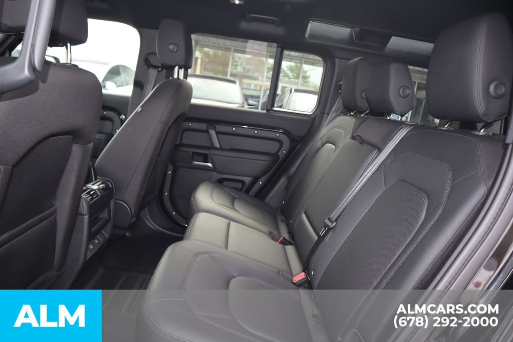 Used 2025 Black Land Rover S image 18