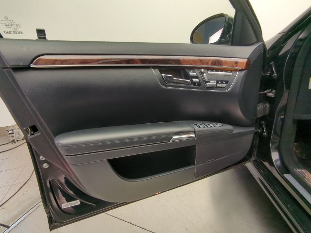 2007 Mercedes-Benz S-Class S550 - Photo 25
