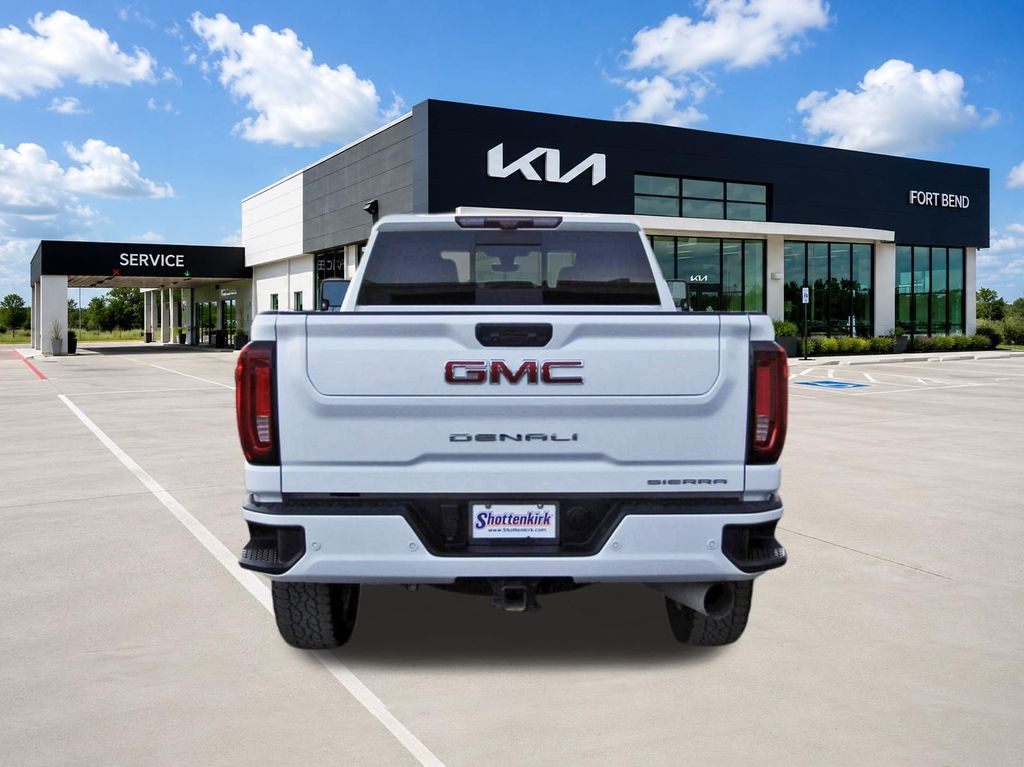 2022 GMC Sierra 2500HD Denali White at EAG Ford Navasota