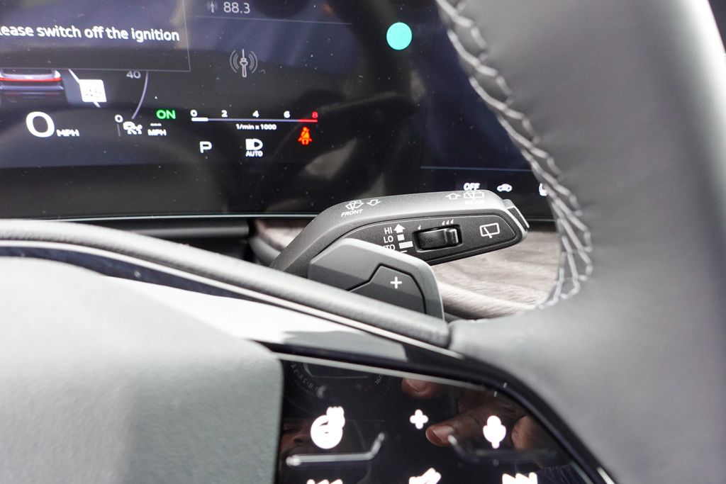 New 2025 White Audi 2.0T Premium image 17