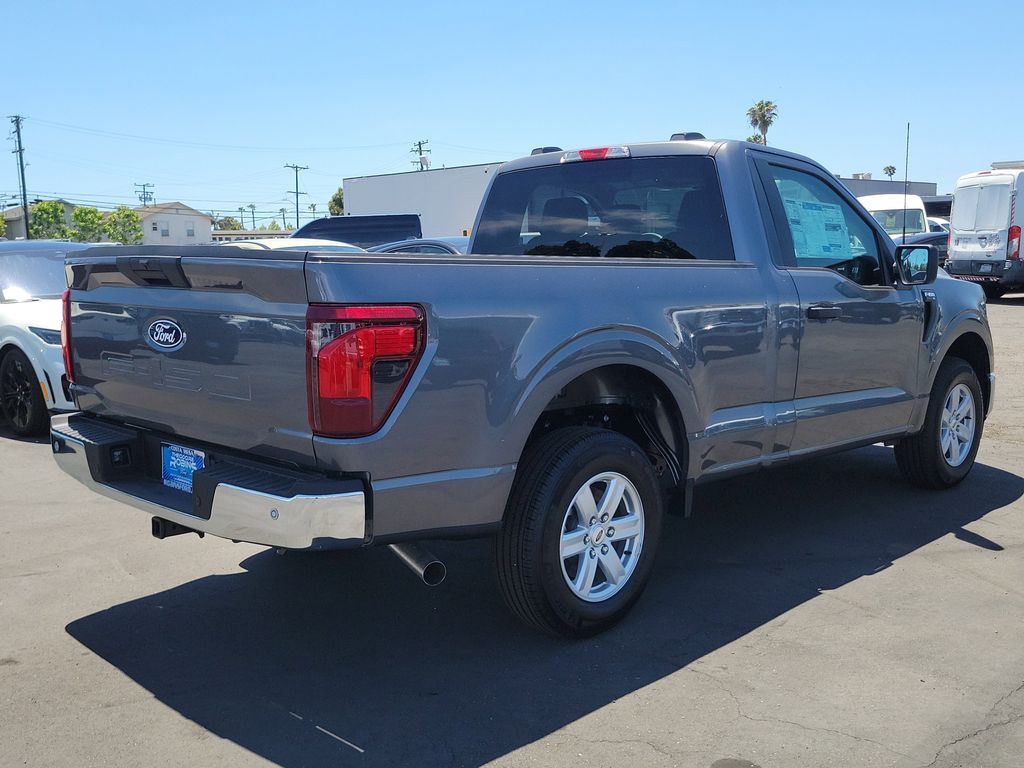 View vehicle photo 6