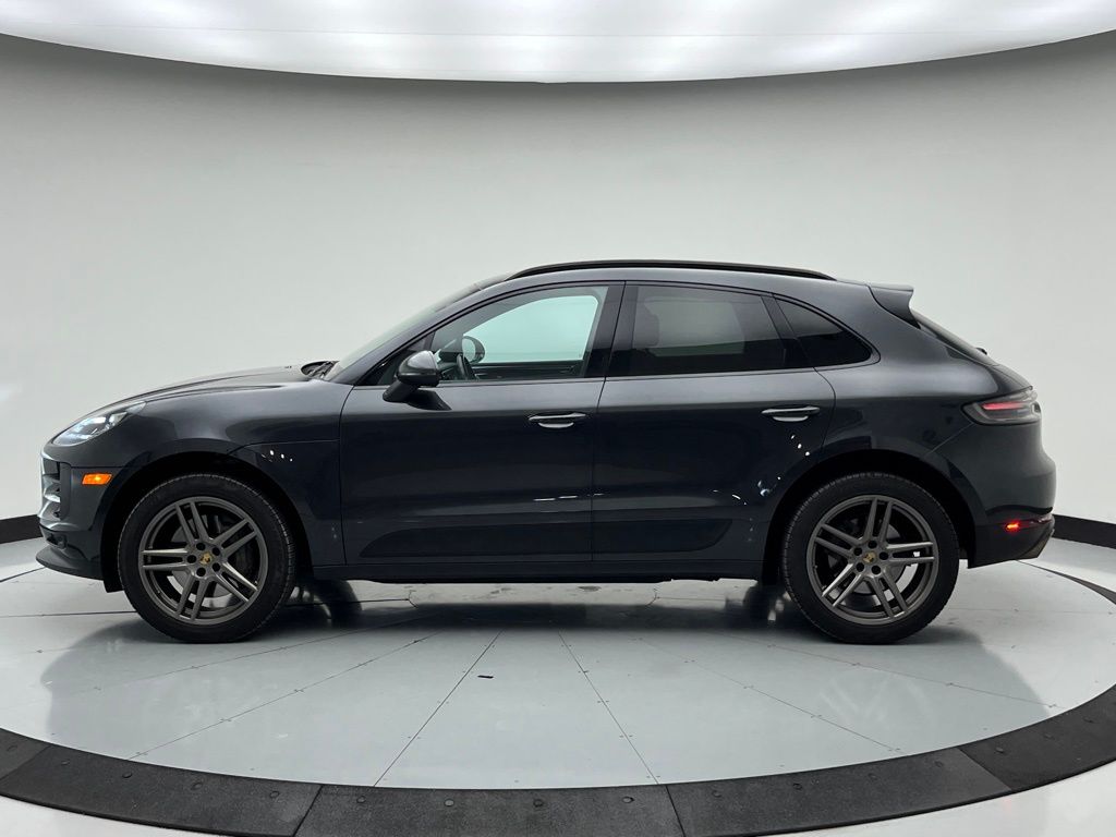 Thumbnail: 2020 Porsche Macan - 7