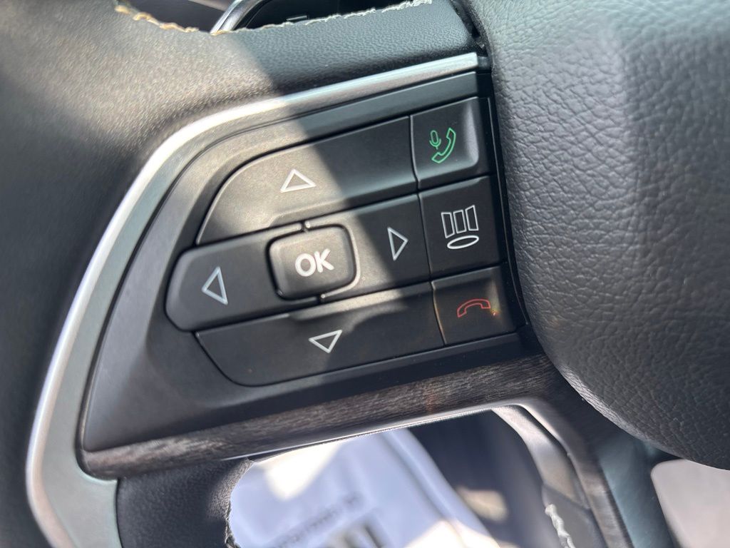 Used 2023 Jeep Grand Cherokee L SUV