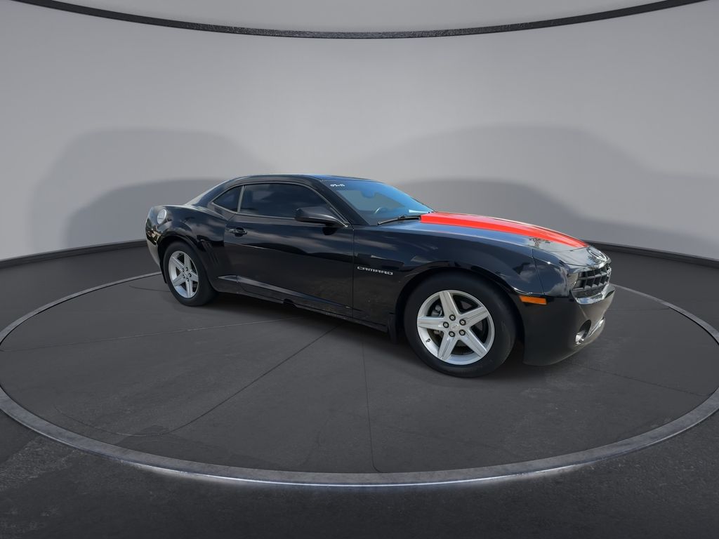 Thumbnail: 2011 Chevrolet Camaro - 2