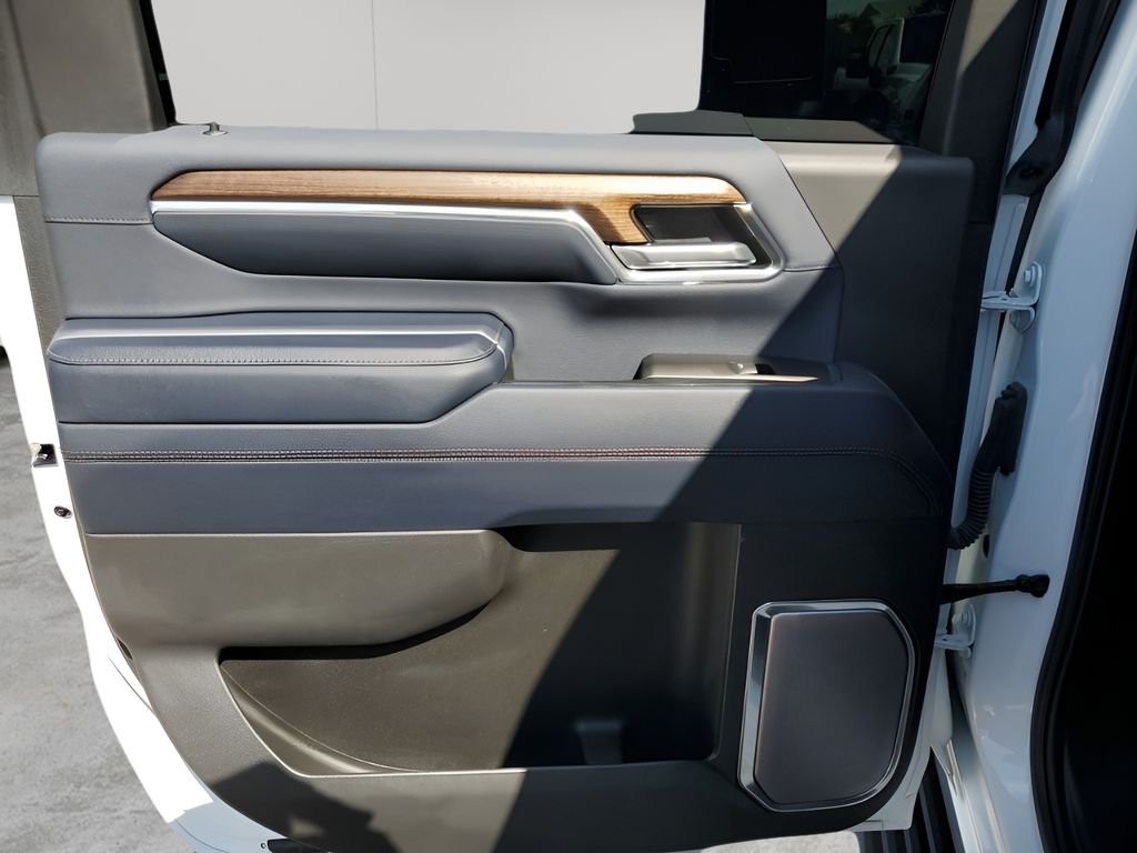 Used Car 2024 Chevrolet Silverado 2500hd  High Country For Sale Under $80,000 In Austin, Texas