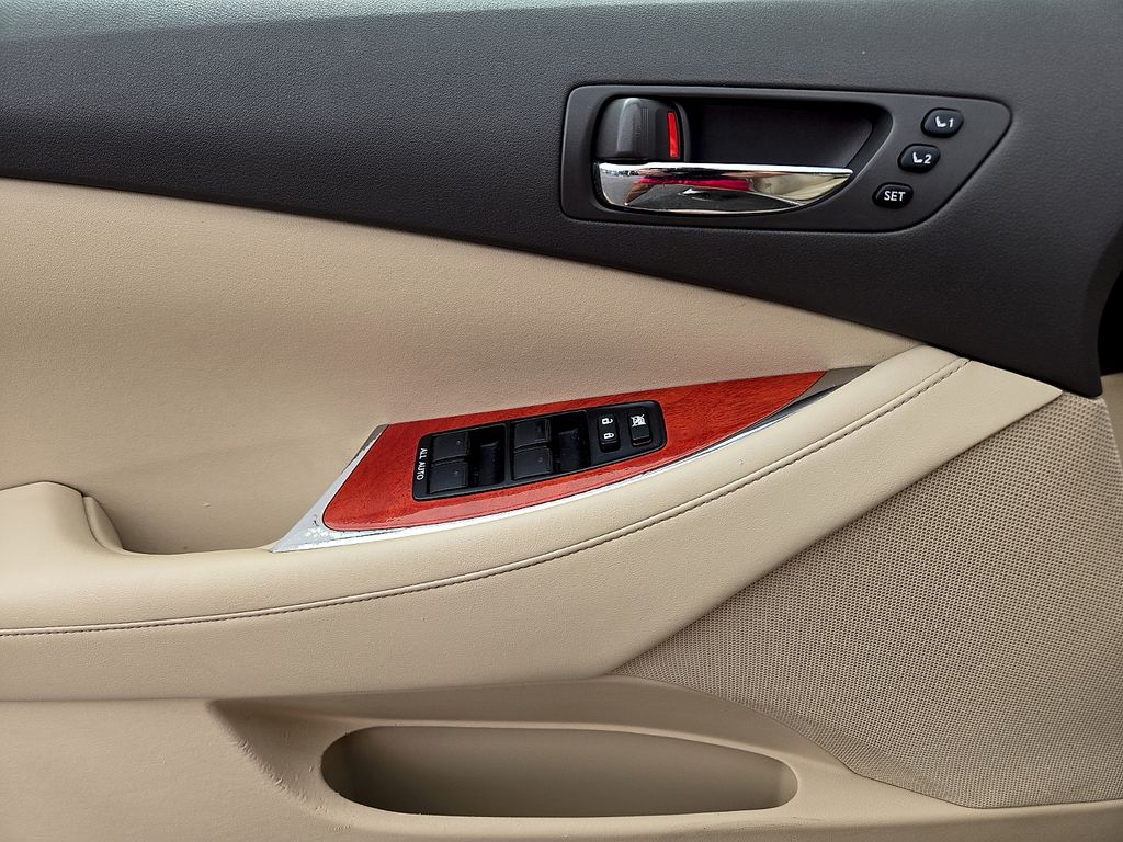 2011 Lexus ES 350