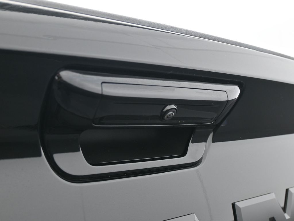 New 2026 Diamond Black Crystal Pearlcoat Ram Laramie image 36