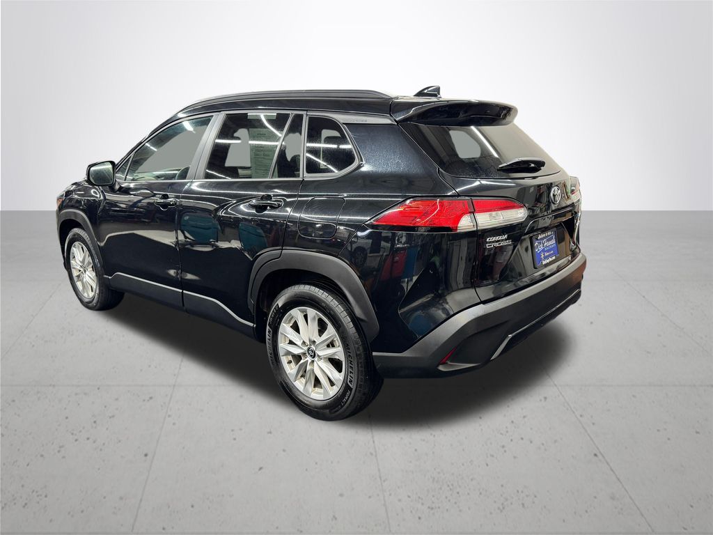 2024 Toyota Corolla Cross LE