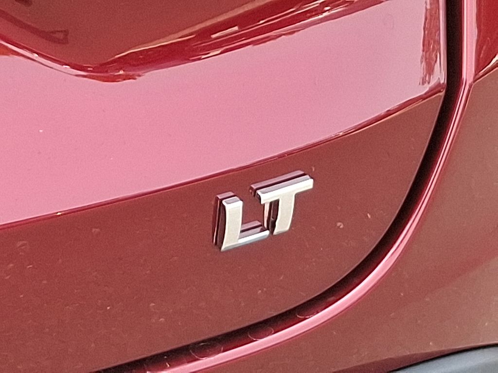 2025 Chevrolet Trax LT 12