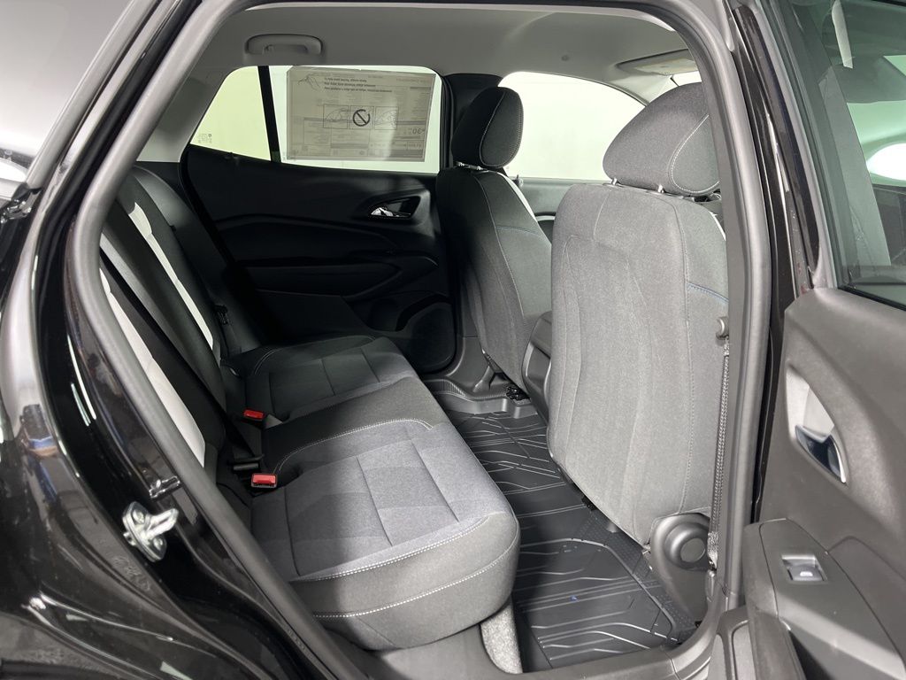 Thumbnail: 2026 Chevrolet Trax - 11