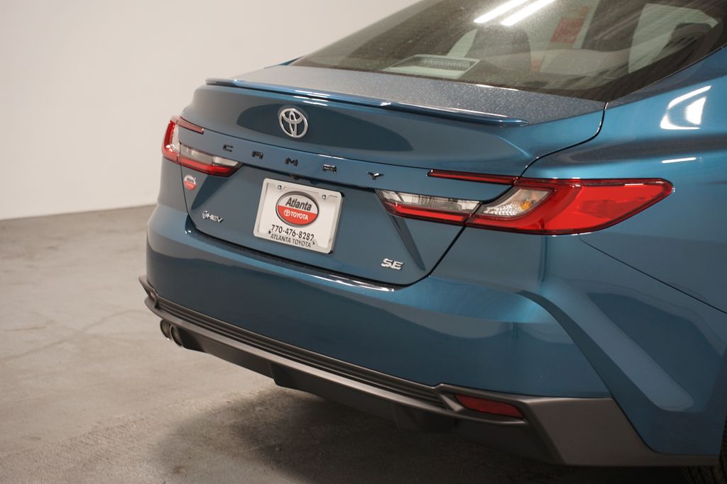 Thumbnail: 2025 Toyota Camry - 9