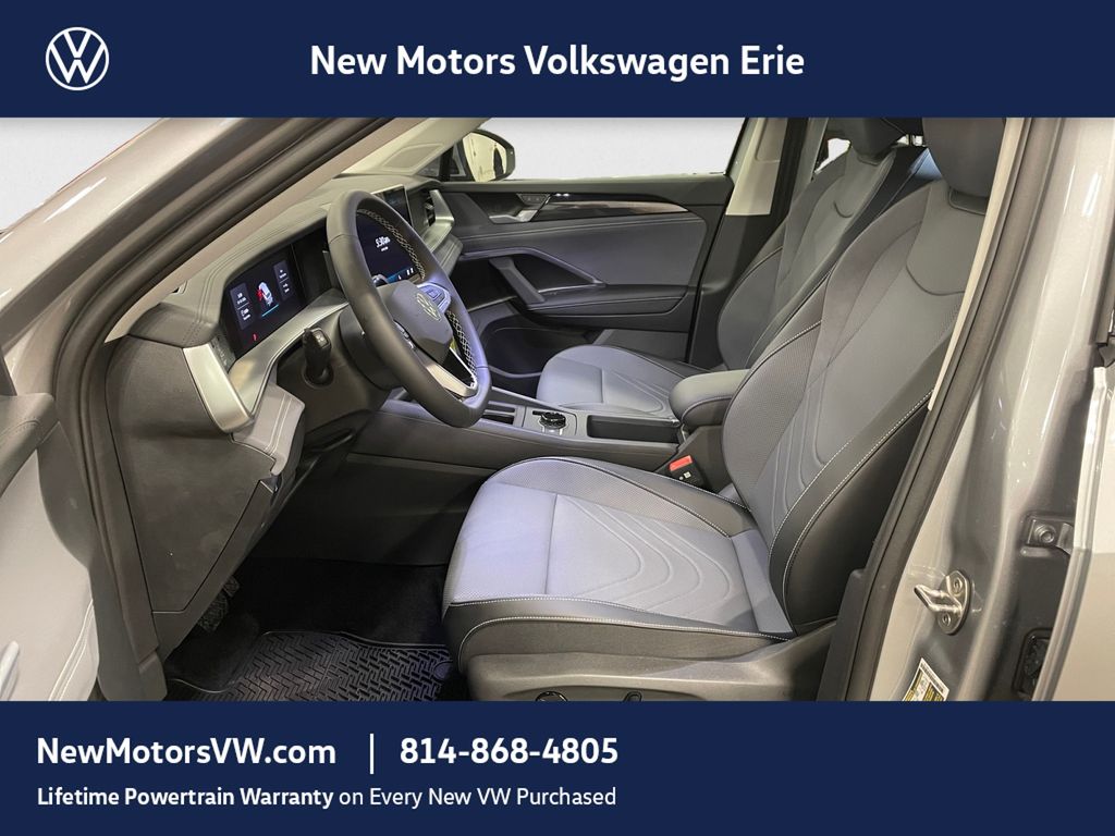 New 2026 Silver Metallic Volkswagen 2.0T SE image 8