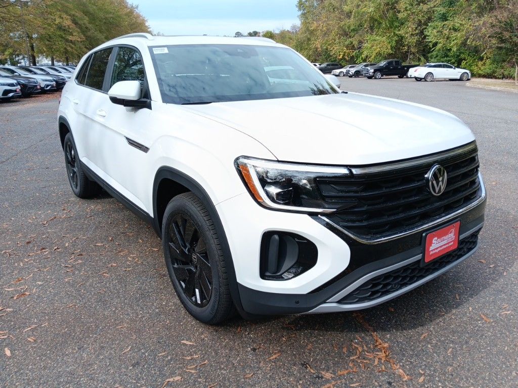 2025 Volkswagen Atlas Cross Sport 2.0T SE w/Technology 7