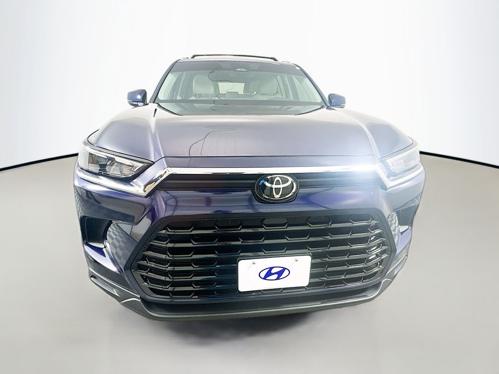 Thumbnail: 2024 Toyota Grand Highlander - 2