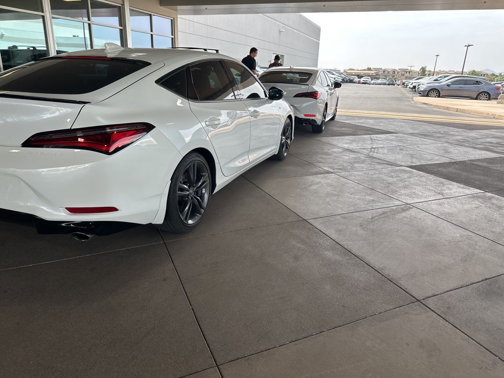 Thumbnail: 2023 Acura Integra - 5