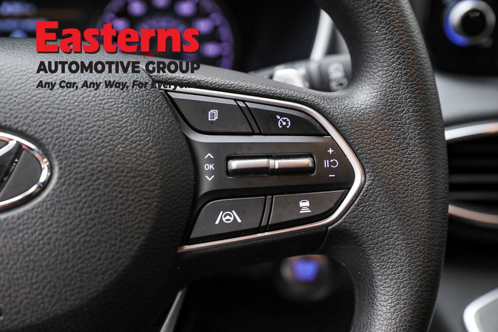 Used 2022 Gray Hyundai SEL image 16
