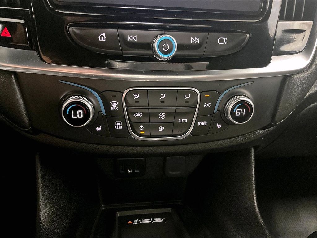 2023 Chevrolet Traverse — photo 26