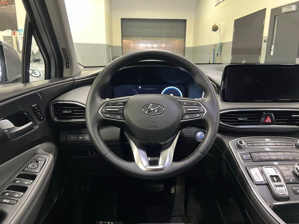 2023 Hyundai Santa Fe Limited 22