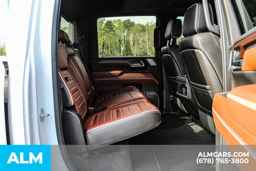 Used 2024 White GMC Denali Ultimate image 18