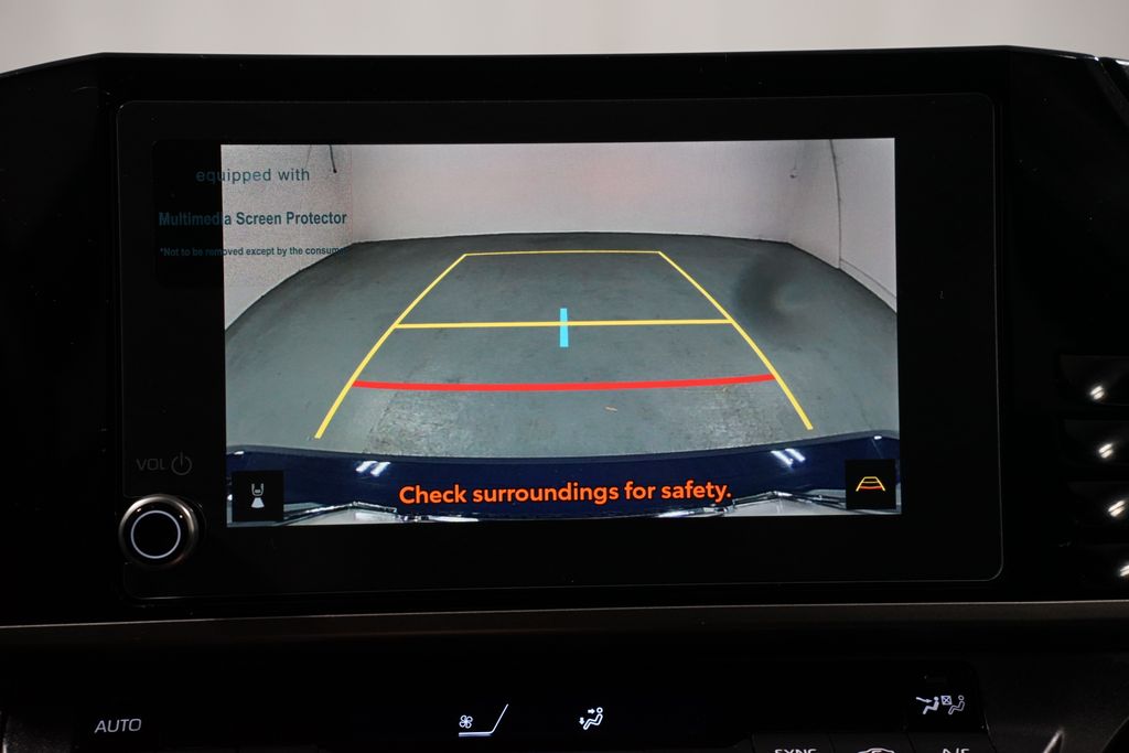 Thumbnail: 2025 Toyota Camry - 19